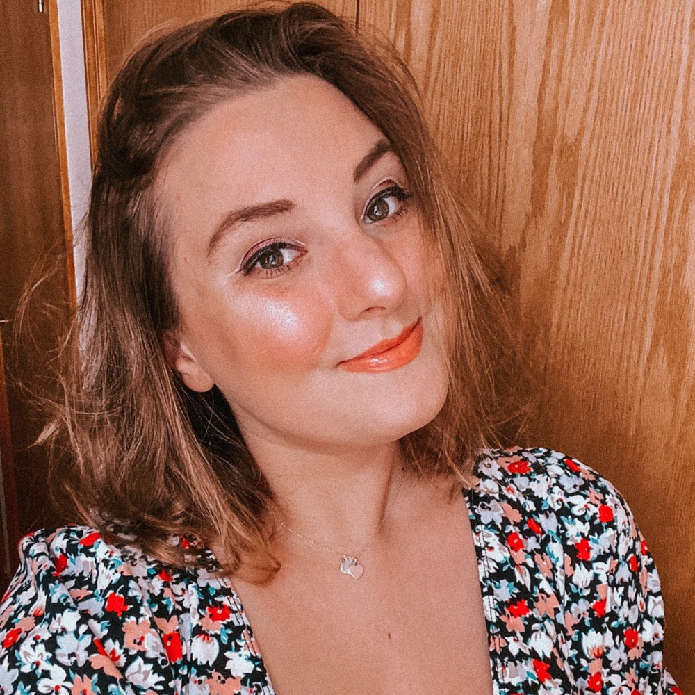 Meet your Posher, Sasha